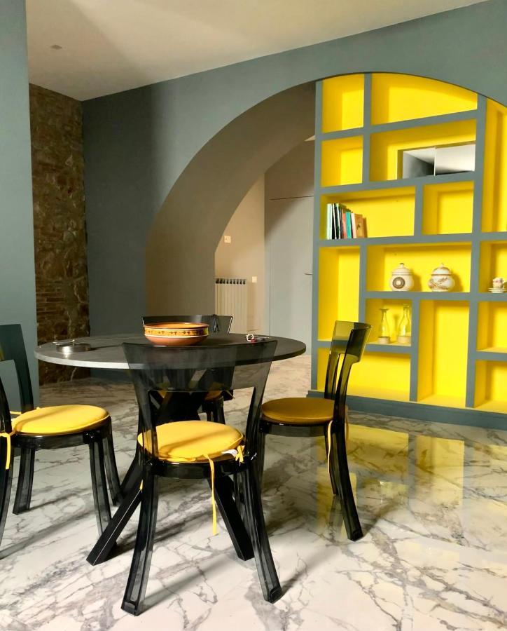Modern City Center Apartment Benevento Exteriér fotografie